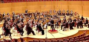 La Orquesta G&uuml;rzenich, de Colonia, es una de las agrupaciones que tuvo que cancelar las presentaciones previstas, ahora transmite on line sus conciertos.