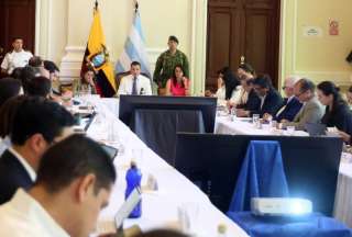 Daniel Noboa lideró en Guayaquil una reunión de alto nivel con ministros para definir estrategias de Gobierno.