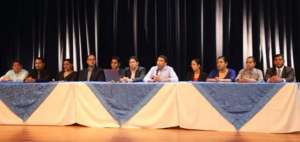 El gobernador de la provincia present&oacute; el mi&eacute;rcoles a los nuevos funcionarios. 