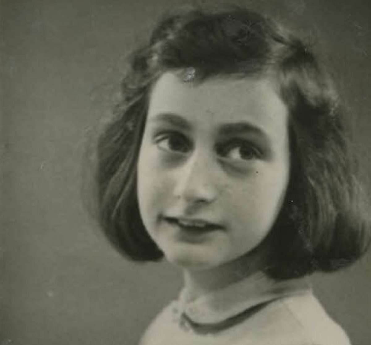 Los investigadores se han basado principalmente en documentos de la Cruz Roja y del memorial de Bergen-Belsen. Foto: www.annefrank.org