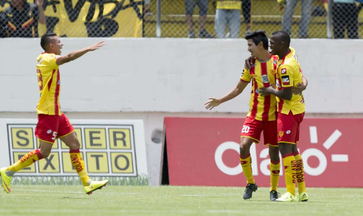 Miguel Ibarra fue el coautor del primer gol de Aucas. Foto: John Guevara / El Tel&eacute;grafo.