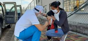 Investigaciones de especialistas chinos revelaron que luego de dos a tres meses, despu&eacute;s de curarse del virus del covid-19, los anticuerpos desaparecen