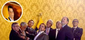 El pintor Angeloni Tapia retrat&oacute; a Correa. La imagen se encuentra en el Sal&oacute;n de Carondelet. Tambi&eacute;n hizo el cuadro del expresidente Alfredo Palacio.