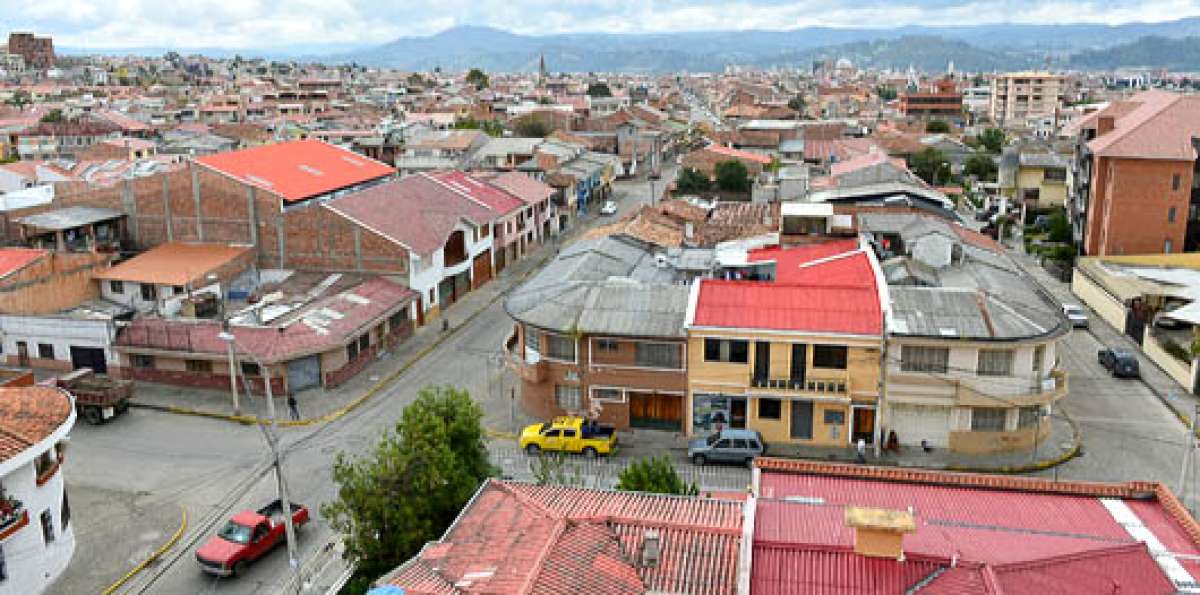 Seg&uacute;n el presidente del sitio, en la actualidad unas 480 familias conforman el denominado barrio Convenci&oacute;n del 45, ubicado al noroccidente de Cuenca. Sus l&iacute;mites se establecieron en 1993. Fotos: Jos&eacute; Luis LLivisaca 