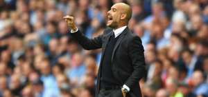 El director t&eacute;cnico espa&ntilde;ol &ldquo;Pep&rdquo; Guardiola durante el partido entre su equipo, el Manchester City, y el United, por la liga inglesa.