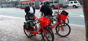 Desde 2017 funcionan las bicicletas el&eacute;ctricas, mientras que los scooter el&eacute;ctricos salieron al p&uacute;blico hace seis meses. A&uacute;n no llegan a Ecuador.