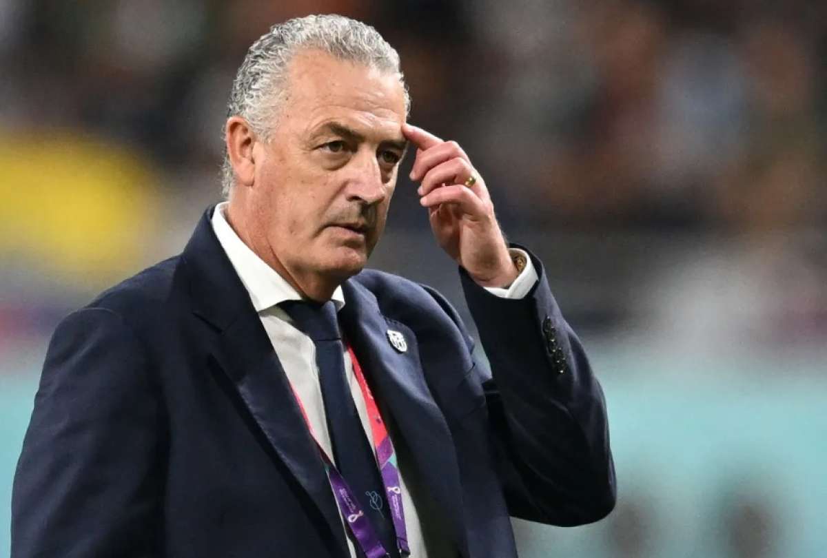 Gustavo Alfaro todavía no ha definido si dirigirá a Ecuador en las eliminatorias al Mundial 2026.