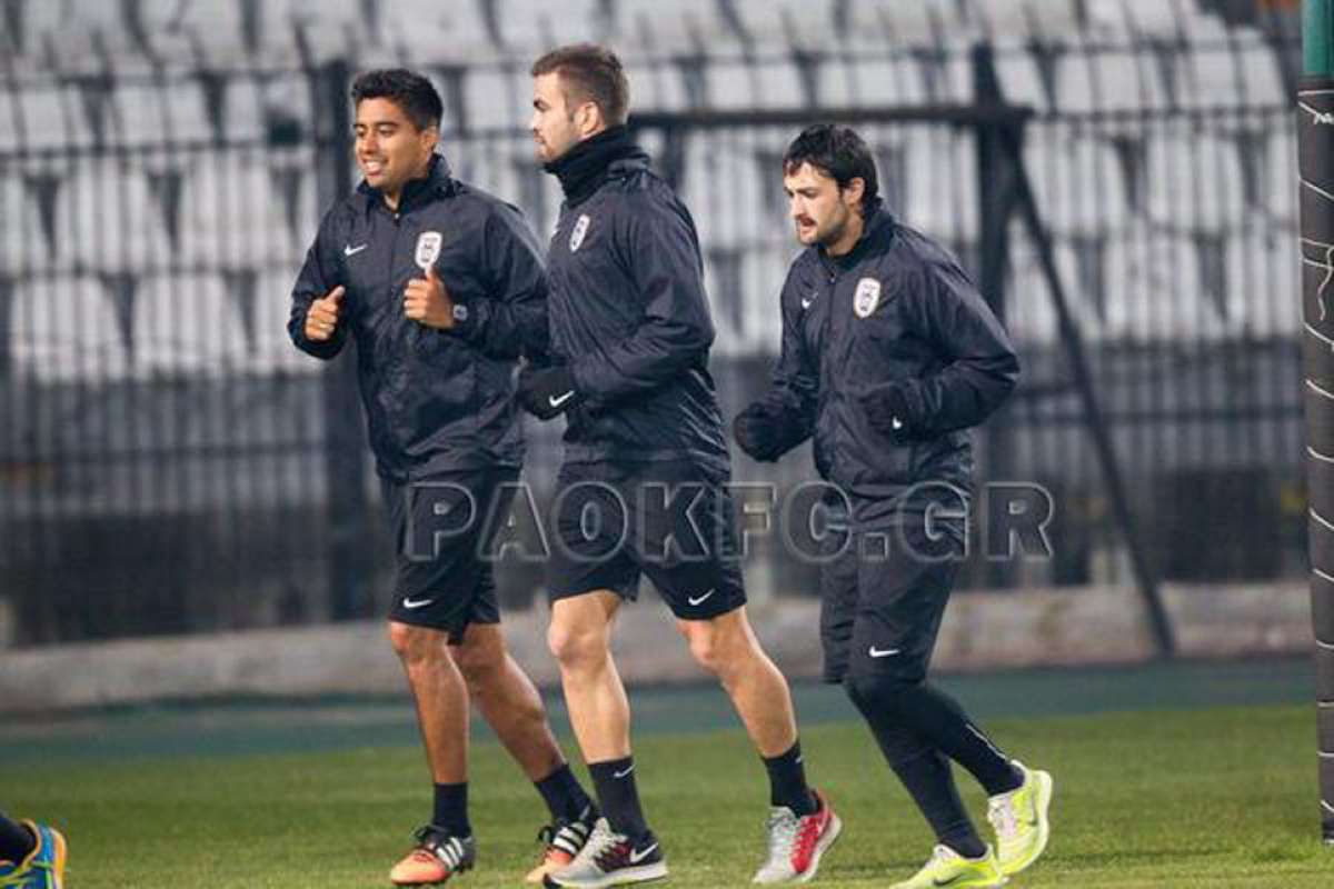 Noboa entren&oacute; con sus nuevos compa&ntilde;eros del PAOK (VIDEO)