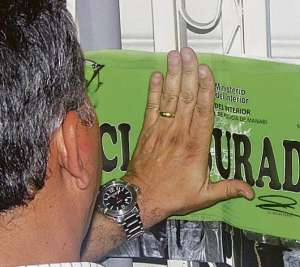 M&aacute;s locales sancionados en Manta 