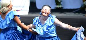 Miriam Tumbaco, de 63 a&ntilde;os, lleva 11 con la pr&aacute;ctica de bailes folcl&oacute;ricos. El 30 de septiembre ser&aacute; parte de un desfile en Guayaquil.