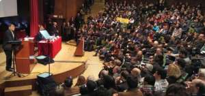 Presidente Correa dict&oacute; charla sobre econom&iacute;a en universidad espa&ntilde;ola