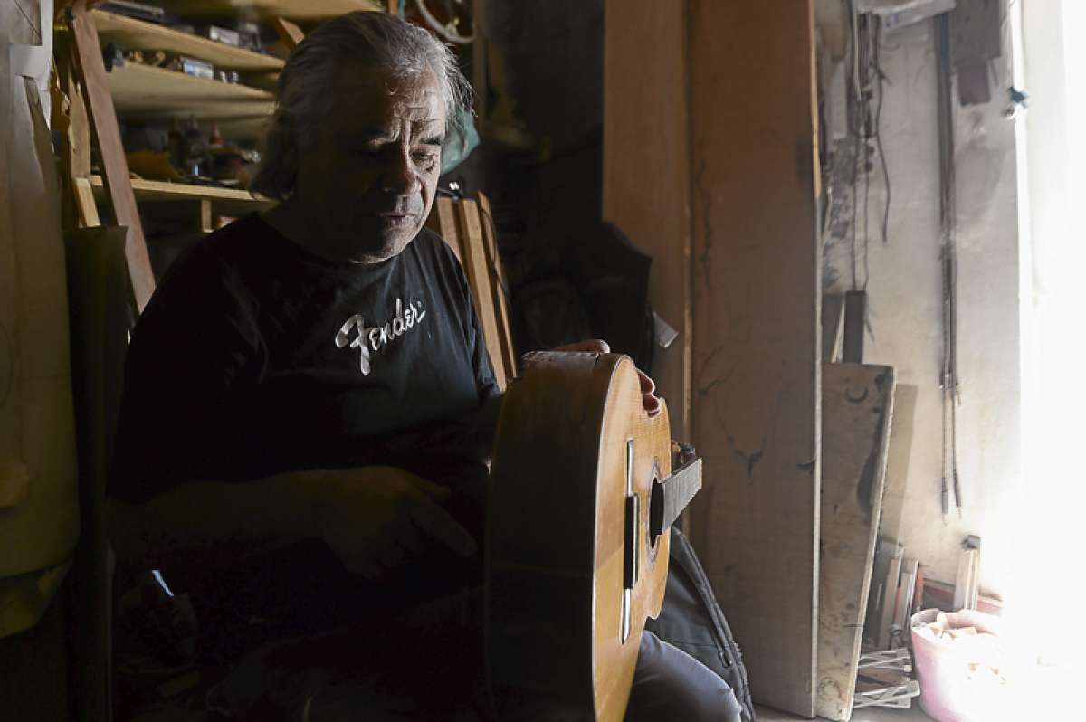 La m&uacute;sica tiene su origen en un taller (Portafolio gr&aacute;fico)