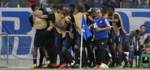 Liga y Emelec ganan m&aacute;s de un mill&oacute;n de d&oacute;lares en premios de la Copa