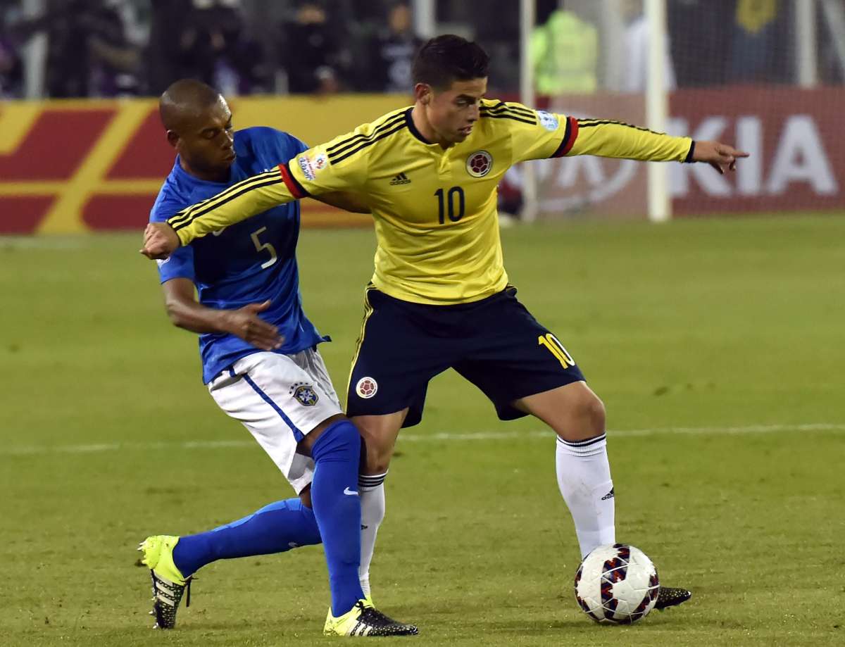 El 10 de Colombia destac&oacute; en el partido ante Brasil el mi&eacute;rcoles pasado. Foto: AFP