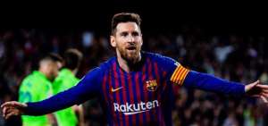 Messi pone por 6ta vez la bota de oro