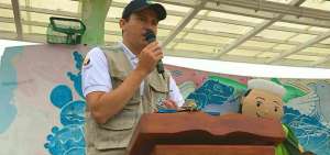 Carri&oacute;n asume el desaf&iacute;o de fortalecer la gesti&oacute;n del Ministerio del Ambiente en las islas.