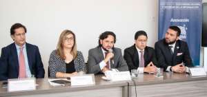El ministro de Telecomunicaciones, Andr&eacute;s Michelena anunci&oacute; el traslado de toda la informaci&oacute;n gubernamental al Data Center de la CNT.