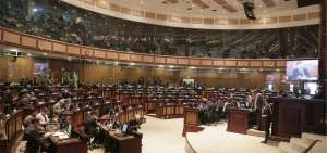 Una mayor&iacute;a busca la reorganizaci&oacute;n de la Asamblea antes de la vacancia