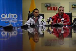 Guillermo Altamirano, funcionario de la AMT y Juan Zapata, secretario de Seguridad, anunciaron las emergencias suscitadas en la capital. Foto: Carina Acosta/ EL TEL&Eacute;GRAFO.