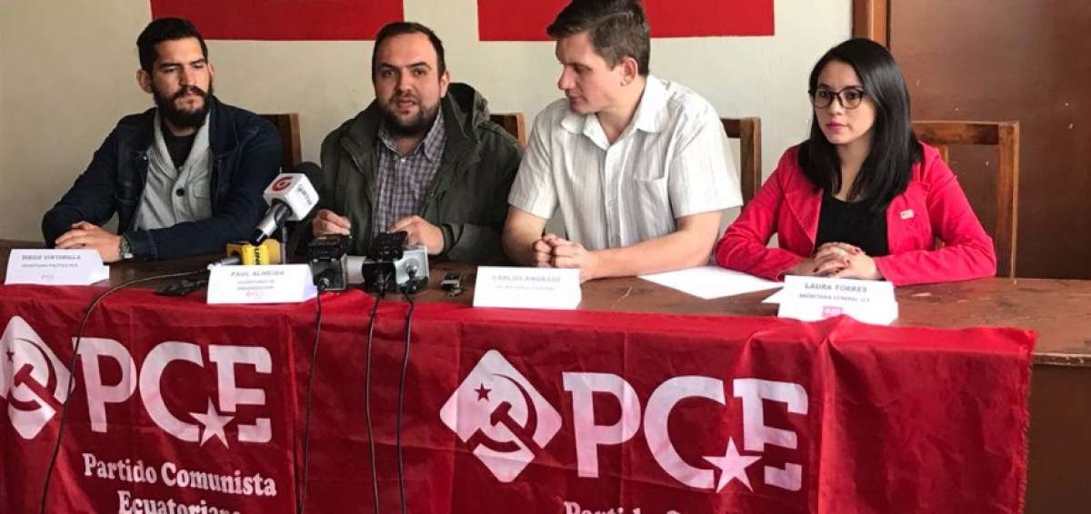 Partido Comunista apoya 4 de las 7 preguntas para la consulta