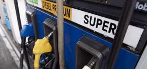 En Julio se increment&oacute; el precio de la gasolina s&uacute;per.