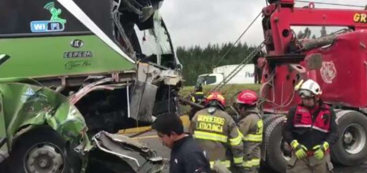 Accidente de tr&aacute;nsito deja 11 heridos en El Chasqui-Latacunga