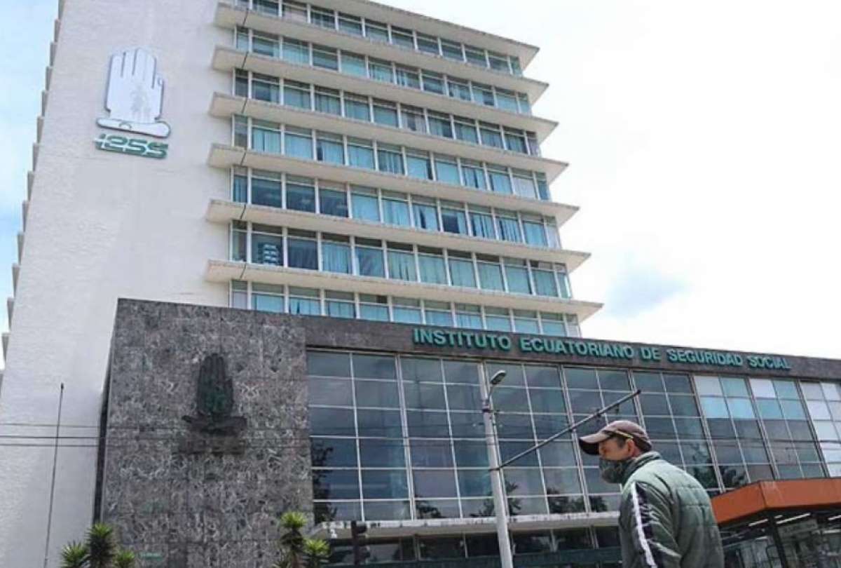 IESS desmintió una noticia falsa sobre las derivaciones de pacientes a servicios privados
