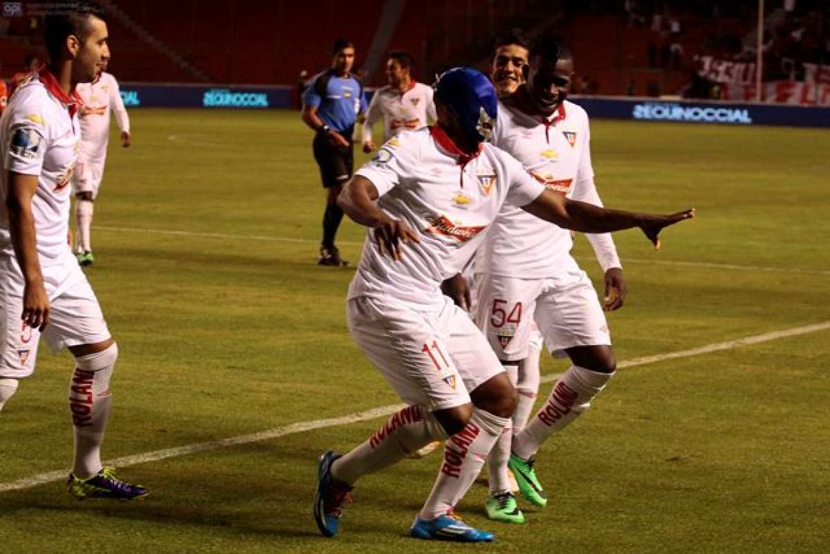 F&eacute;lix Borja (c.) jug&oacute; la primera etapa del Campeonato Nacional con Liga de Quito y anot&oacute; 2 goles. Foto: Archivo