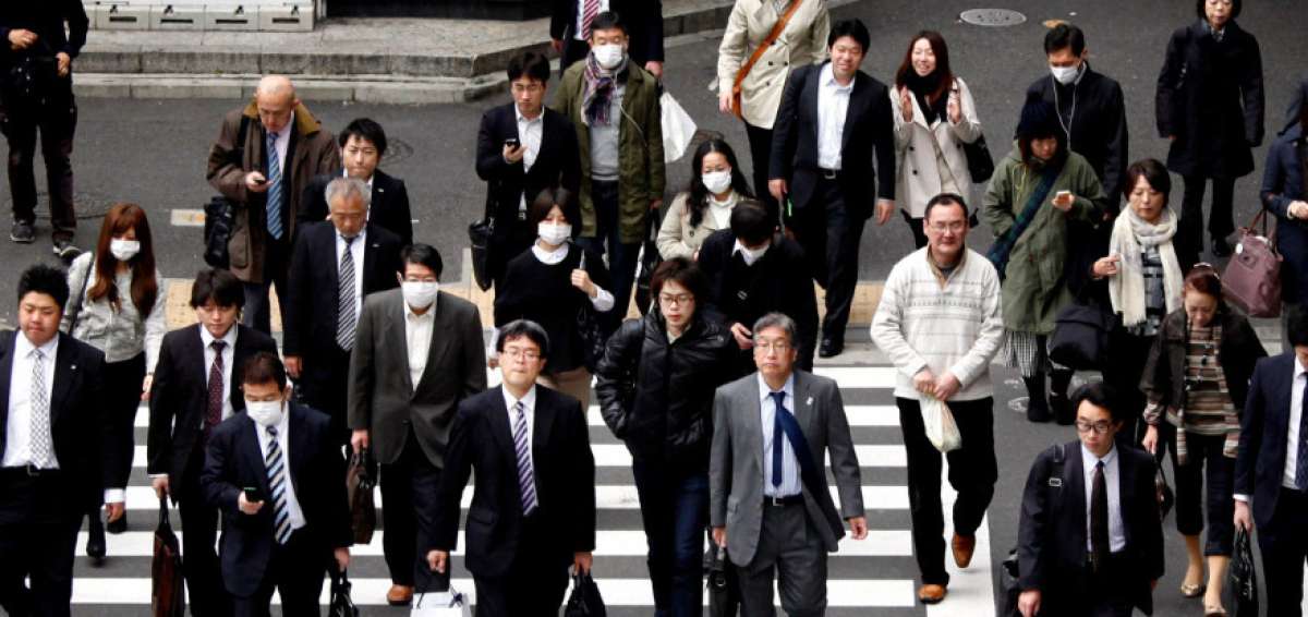 Jap&oacute;n limitar&aacute; las horas extras a 100 por mes para reducir las muertes por exceso de trabajo