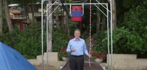 Bill Gates se ech&oacute; un balde de agua fr&iacute;a tras pedido de Mark Zuckerberg  (VIDEO)