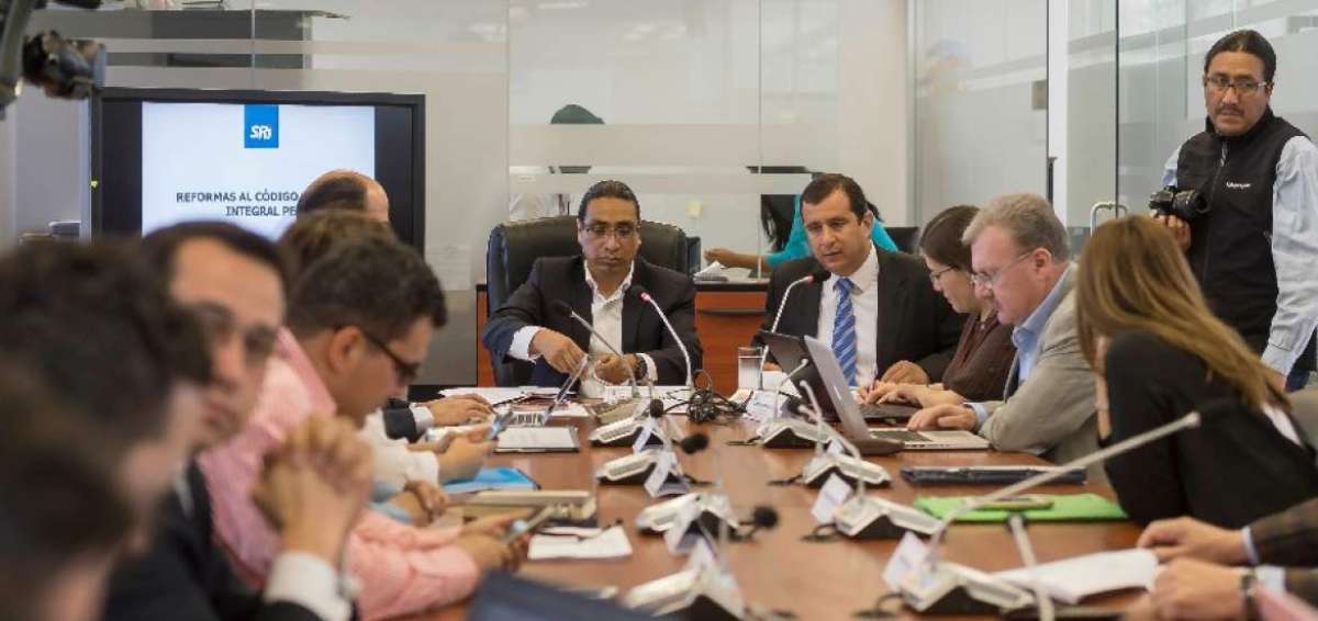 La Comisi&oacute;n Econ&oacute;mica de la Asamblea debate la ley para prevenci&oacute;n del lavado de activos.
