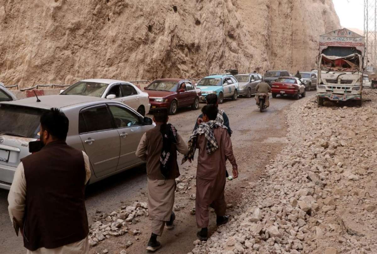 Elevan a más de 20 los muertos y 530 los heridos por el terremoto de 6,3 en Afganistán