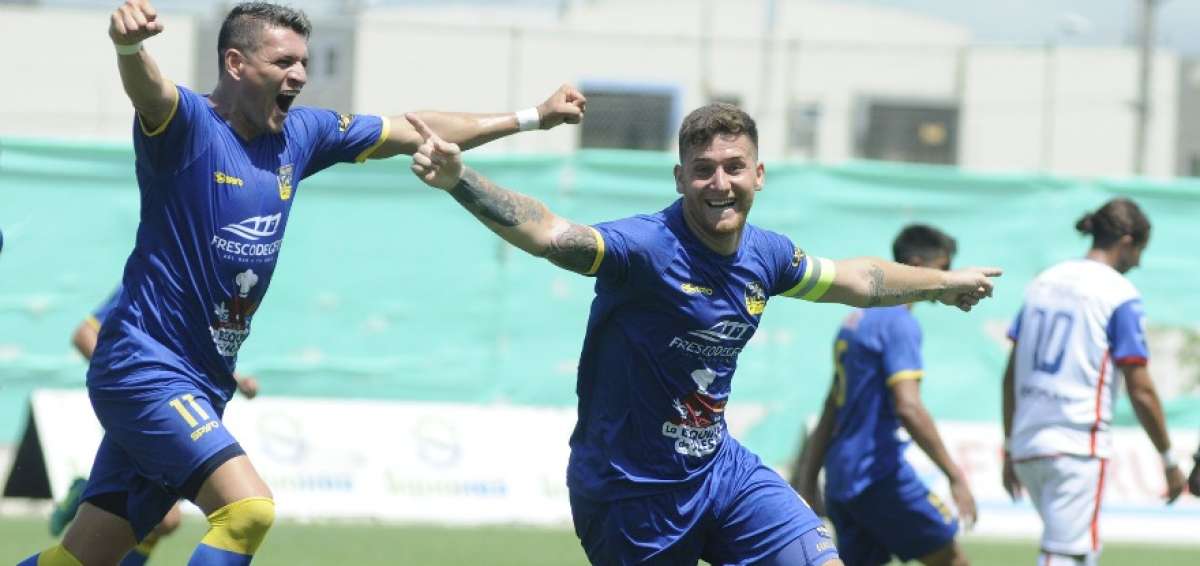 Silva le devolvi&oacute; la punta a Delf&iacute;n