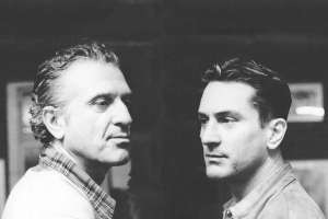 Robert De Niro le rinde tributo a su padre gay