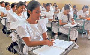 El proyecto &lsquo;Siempre es momento para aprender&rsquo;, que consta de 3 niveles, debe culminar sus clases el 15 de mayo pr&oacute;ximo. Foto: Archivo