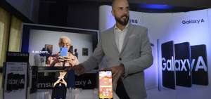 La serie A de Samsung Galaxy en Ecuador se present&oacute; a la prensa el martes pasado. La identificaci&oacute;n dactilar en la pantalla es uno de los cambios.