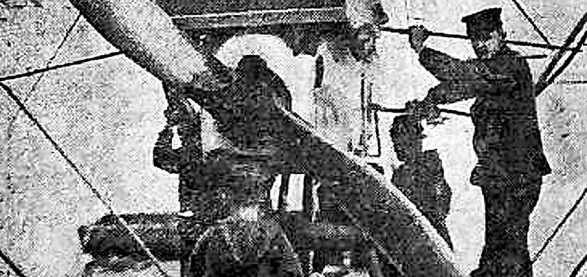 Ingleses ponen a punto hidroavi&oacute;n para misi&oacute;n
