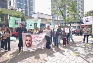 Luis Alarc&oacute;n muri&oacute; durante la realizaci&oacute;n de un procedimiento dental en la cl&iacute;nica Impanta.