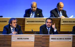"Platini es parte del sistema", dice pr&iacute;ncipe Ali bin Al Hussein