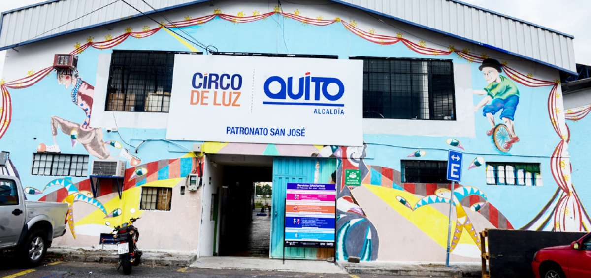 El logo del Circo de Luz es parte de la nueva imagen de la entidad, que hasta 2017 se denomin&oacute; Circo del Sol. El Patronato est&aacute; registrando la marca.