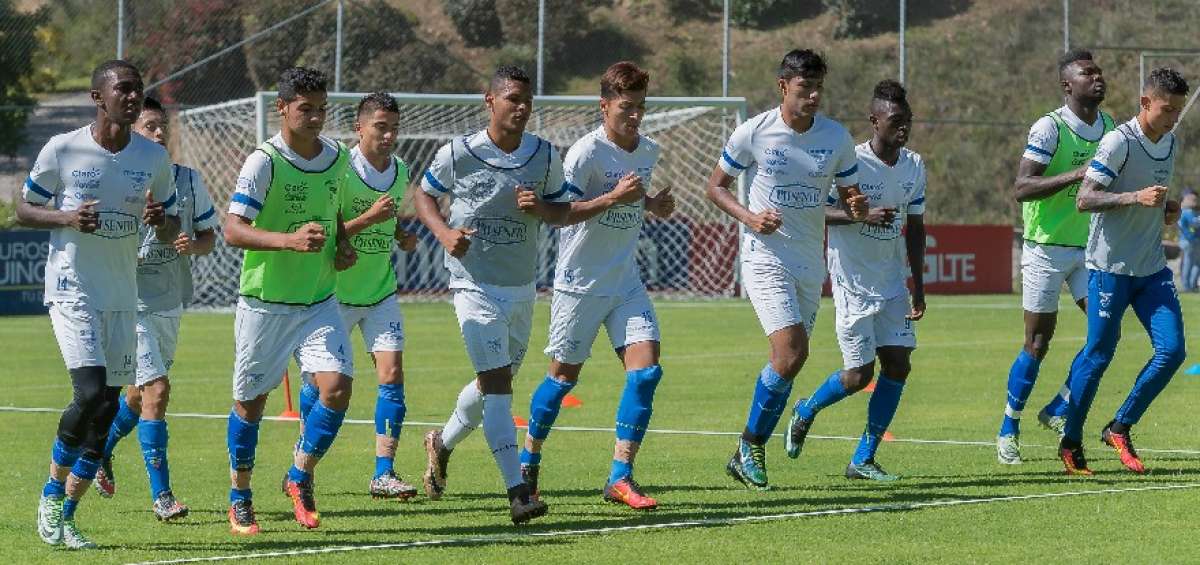 Los seleccionados realizaron, ayer por la tarde, trabajos regenerativos de cara al partido contra Venezuela.