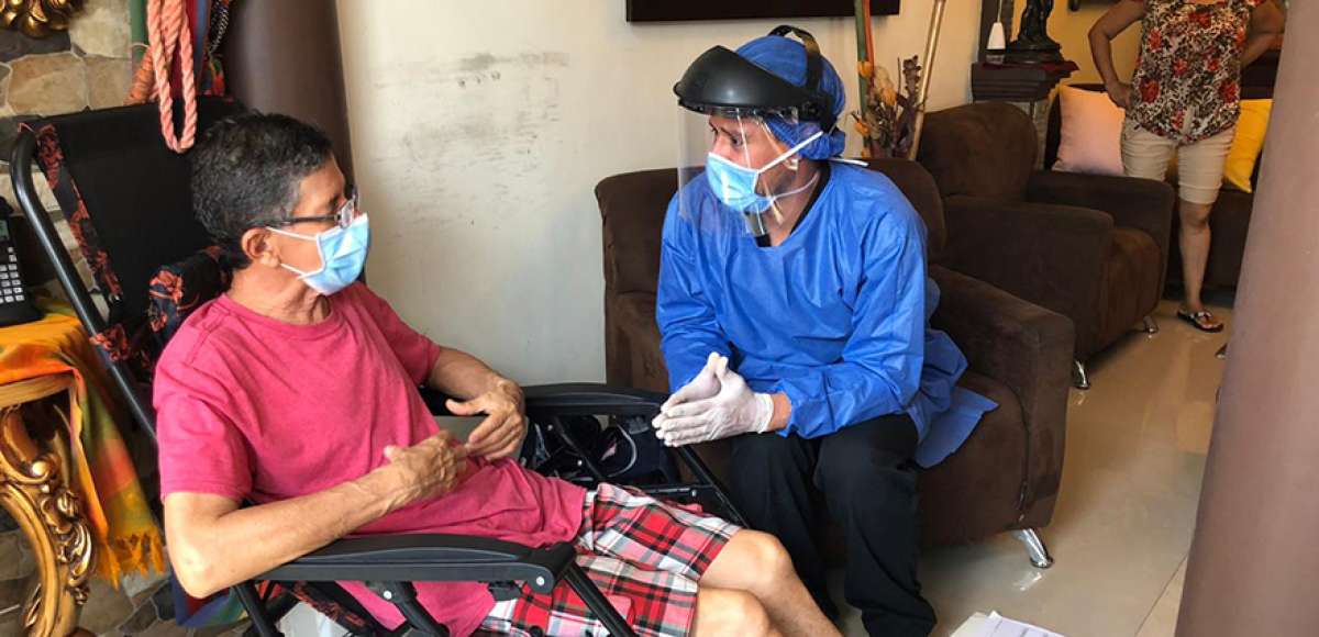 M&eacute;dico a domicilio, nuevo servicio del IESS en Guayaquil ante la emergencia