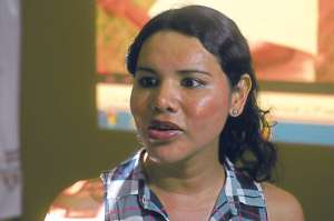 Diane Rodr&iacute;guez, de Silueta X, es parte de las organizaciones que discuten el proyecto. Foto: Pilar Vera.