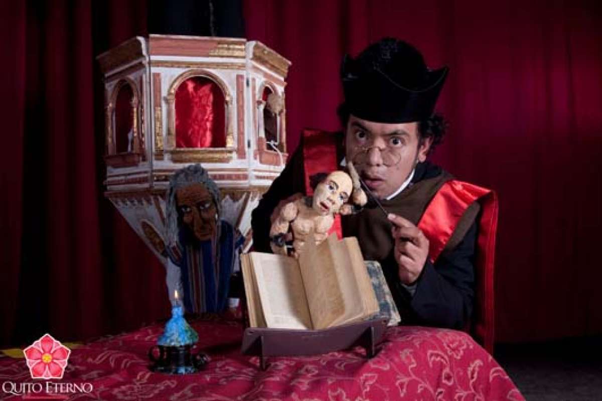 Javier Cevallos se ha dedicado al teatro profesional durante 18 a&ntilde;os. El Diablo y el Estudiante son otros personajes reconocibles que ha interpretado. Foto: Cortes&iacute;a Quito Eterno