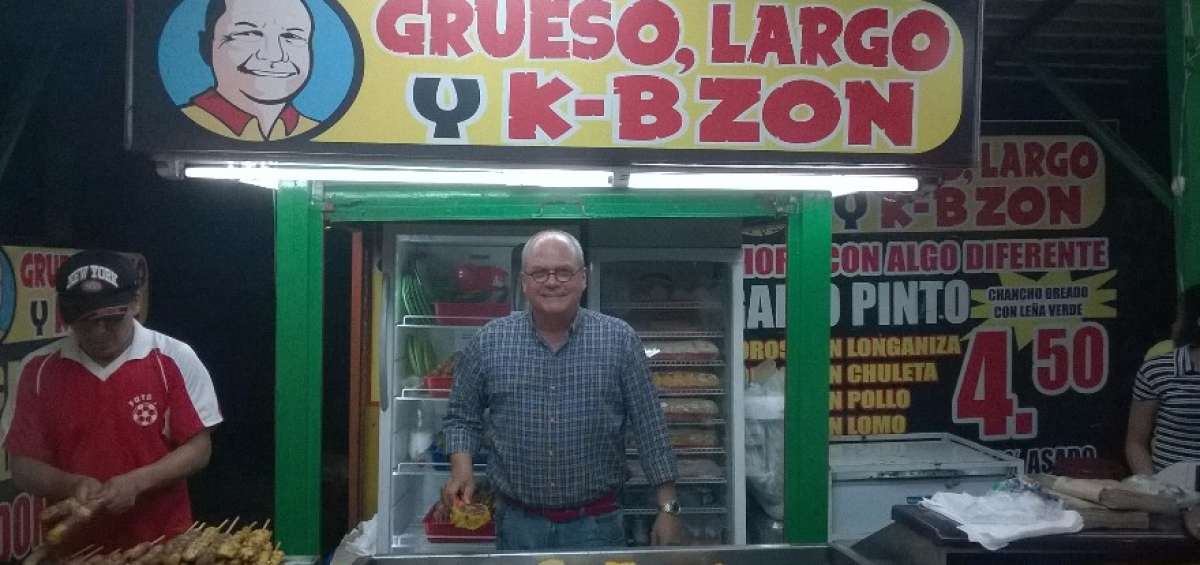 El horario de atenci&oacute;n es de 16:00 a 24:00 de lunes a domingo. Su mayor satisfacci&oacute;n es ver su negocio lleno de clientes.