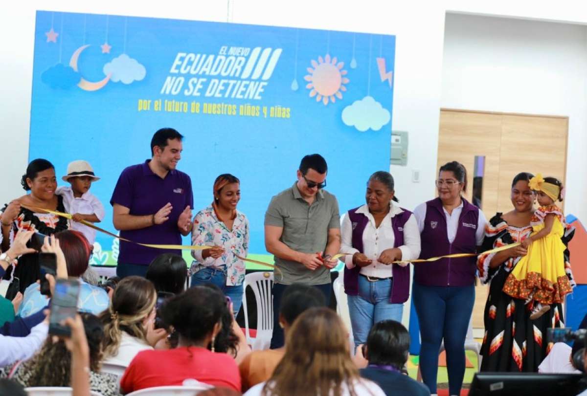 Presidente Daniel Noboa inauguró Centro de Desarrollo Infantil en Esmeraldas, para fortalecer el cuidado de la niñez