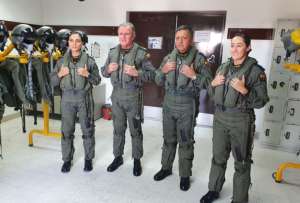 La FAE inició el proceso de reclutamiento para oficiales y aerotécnicos