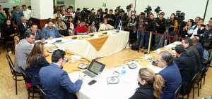 La ma&ntilde;ana del viernes, la Comisi&oacute;n de Fiscalizaci&oacute;n no dio paso al juicio contra Diana Atamaint, presidenta del CNE.