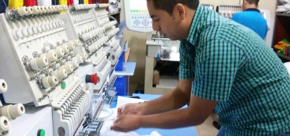 El negocio de &Aacute;ngel Contreras se fortalece con el cr&eacute;dito que le otorg&oacute; BanEcuador. El emprendedor desea generar m&aacute;s empleo.