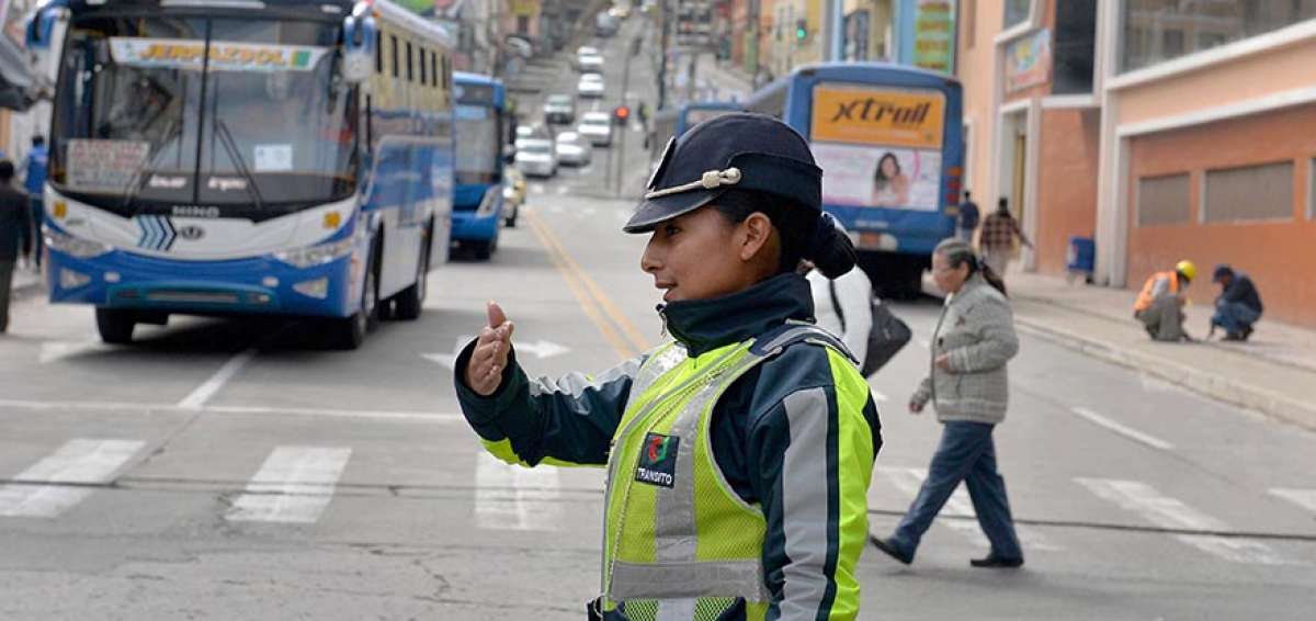 Los vigilantes se capacitar&aacute;n en la escuela de la Comisi&oacute;n de Tr&aacute;nsito del Ecuador, ubicada en Guayaquil.